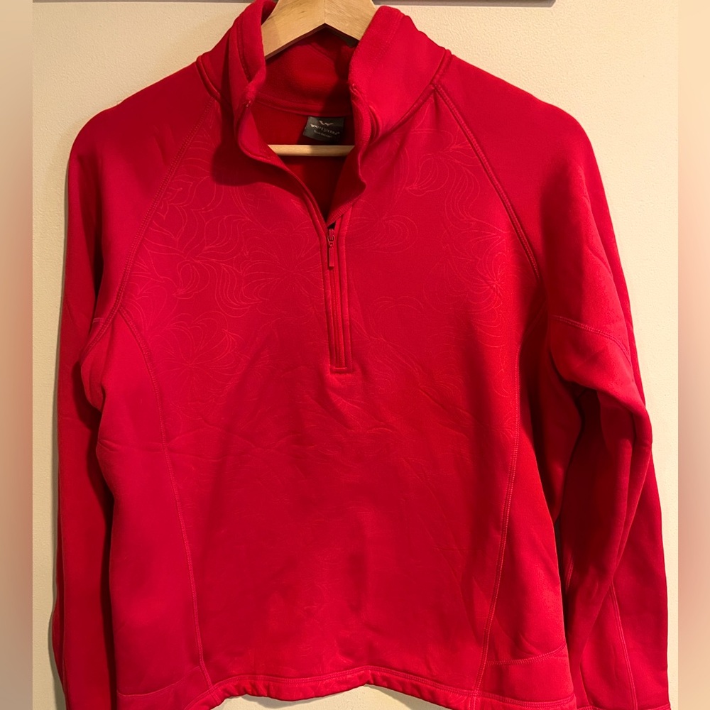 Women’s long sleeve quarterzip White Sierra brand